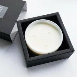 Bougie 3 MÚches "Un Ange Passe" - 480g - Huile Végétale - Fabriqué En France