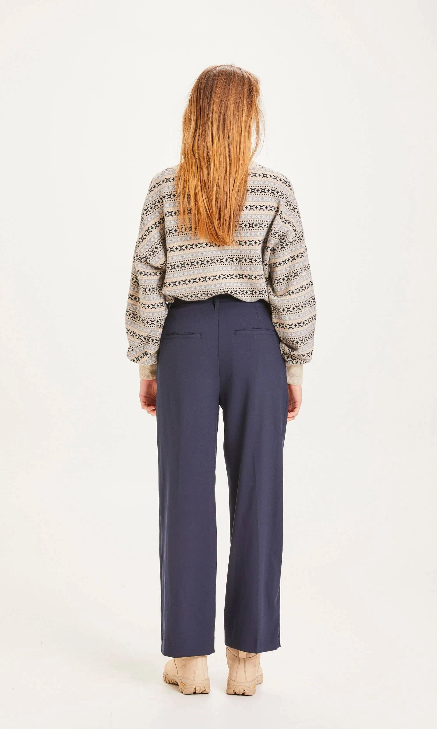 Chino Large Posey En Polyester Recyclé - Bleu Marine 5 Chino Large Posey En Polyester Recyclé - Bleu Marine - Image 3