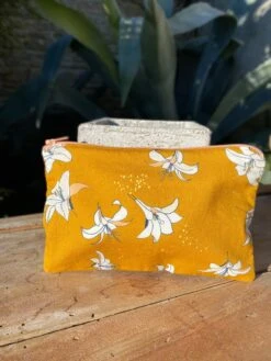 Pochette Alice Fermeture éclair Imprimé Fleuri En Coton Biologique GOTS - Cousu à La Main à L'Ile D'Oléron (France) -Clothing Discounts Store IMG 5878