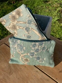 Pochette Alice Fermeture éclair Imprimé Fleuri En Lin Français - Cousu à La Main à L'Ile D'Oléron (France)