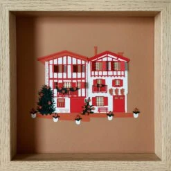Tableau Collage Maison Basque En Papier Coloré Recyclé - Fait Main à Bordeaux