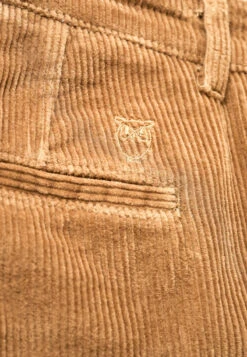 Pantalon Velours Côtelé Homme REGULAR 8-WALES - En Plusieurs Coloris - En Coton Bio 12 Pantalon Velours Côtelé Homme REGULAR 8-WALES - En Plusieurs Coloris - En Coton Bio -Clothing Discounts Store PantalonvelourcoteleHommecaramel