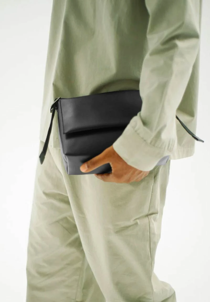 Sac Cuir Vegan Femme CROSSBODY - Couleur Noir - Fabriqué En Espagne 3 Sac Cuir Vegan Femme CROSSBODY - Couleur Noir - Fabriqué En Espagne