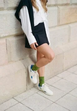 Basket Vegan - En Cuir De Maïs - Plusieurs Coloris -Clothing Discounts Store basket vegan bleu fonce