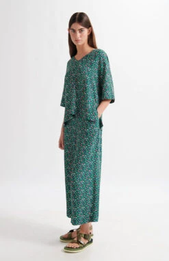 Blouse Fleurie Femme ACACIAS - En Plusieurs Coloris - En Viscose EcoVero -Clothing Discounts Store blouse fleurie femme acacias LOREAK MENDIAN rose