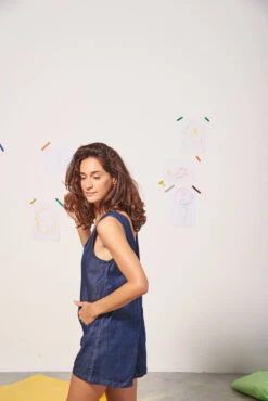 Combishort Jean Femme BOISÉ - En Couleur Denim - En Lyocell -Clothing Discounts Store combishort jean femme boise bleu profil