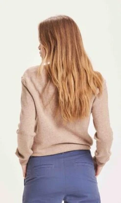 Gilet LOTUS Couleur Beige Femme - En Laine D'agneau Bio -Clothing Discounts Store gilet lotus beige laine dedos