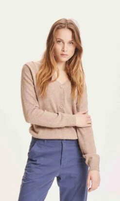 Gilet LOTUS Couleur Beige Femme - En Laine D'agneau Bio