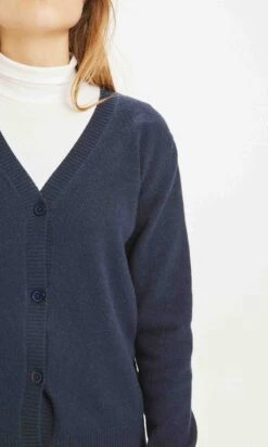 Gilet LOTUS Couleur Marine Femme - En Laine D'agneau Bio -Clothing Discounts Store gilet lotus marine laine zoom