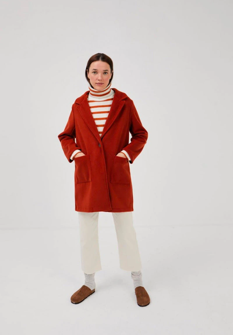 Manteau Hiver Femme SANTIZ - En Polyamide Recyclé - Couleur Rouille 3 Manteau Hiver Femme SANTIZ - En Polyamide Recyclé - Couleur Rouille