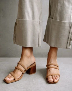 ALOHAS Mules à Talon Carré Femme INDIANA - Plusieurs Coloris - En Cuir Certifié LWG -Clothing Discounts Store mules talon carre indiana marron profil