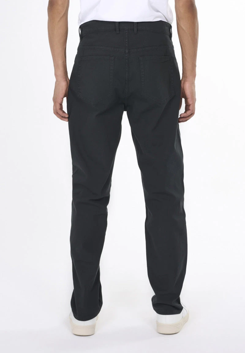 Pantalon Coupe Droite TIM - En Couleur Noir - En Coton Biologique 4 Pantalon Coupe Droite TIM - En Couleur Noir - En Coton Biologique - Image 2