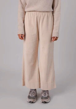 Brava Fabrics Pantalon Femme Velours Côtelé WIDE LEG - Couleur Beige - En Coton Biologique