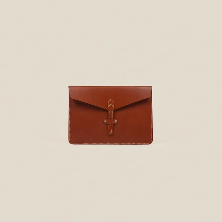 Pochette Ordinateur Cuir GEORGE - En Plusieurs Coloris - Tannage Végétal 5 Pochette Ordinateur Cuir GEORGE - En Plusieurs Coloris - Tannage Végétal - Image 3