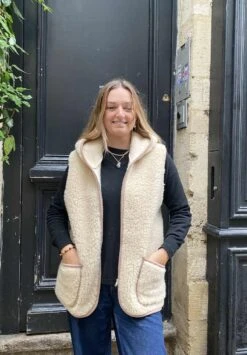 Polaire Avec Capuche PYRÉNÉES - En Laine - En Écru