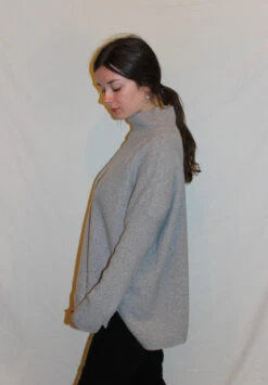 Pull Col Cheminé DOUCEUR - En Plusieurs Coloris - En Laine -Clothing Discounts Store pull col chemine douceur gris11