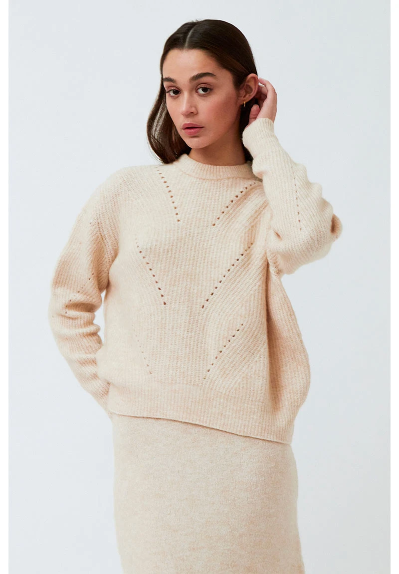 AMT Pull Femme En Laine FLORETA - Couleur Ecru 5 AMT Pull Femme En Laine FLORETA - Couleur Ecru - Image 3