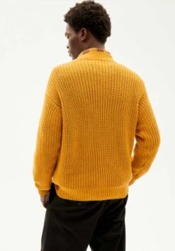 Thinking Mu Pull En Maille Homme JUILO - En Matières Recyclés - Couleur Moutarde 8 Thinking Mu Pull En Maille Homme JUILO - En Matières Recyclés - Couleur Moutarde -Clothing Discounts Store pull en maille homme