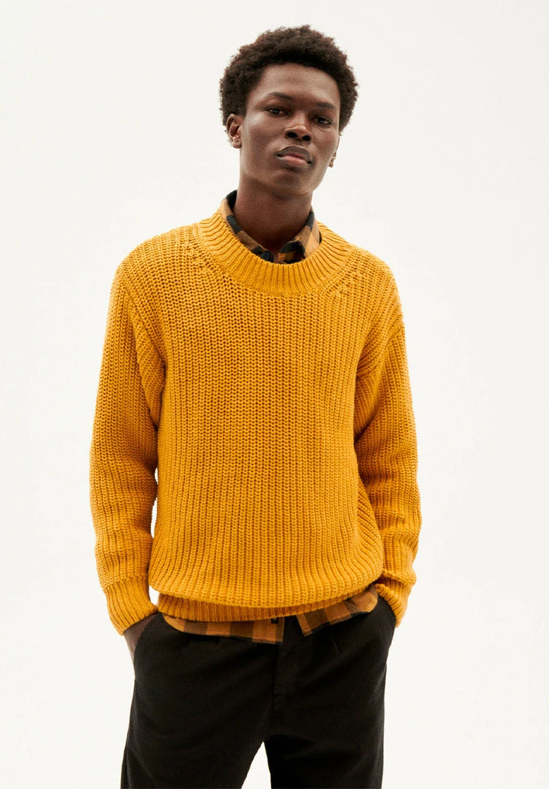 Thinking Mu Pull En Maille Homme JUILO - En Matières Recyclés - Couleur Moutarde 3 Thinking Mu Pull En Maille Homme JUILO - En Matières Recyclés - Couleur Moutarde
