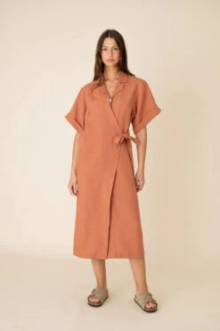 Robe Cache Coeur Longue Femme MIDO - En Terracotta - En Lin