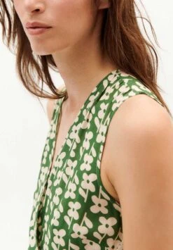 Thinking Mu Robe Cache Coeur Fleurie AMAPOLA - En Vert - En Viscose EcoVero 9 Thinking Mu Robe Cache Coeur Fleurie AMAPOLA - En Vert - En Viscose EcoVero -Clothing Discounts Store robe femme verte mi longue3