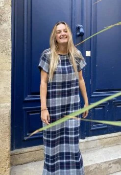 Robe Longue Motif Écossais ELEA - Tissus Upcyclé 5 Robe Longue Motif Écossais ELEA - Tissus Upcyclé -Clothing Discounts Store robe motif ecossais