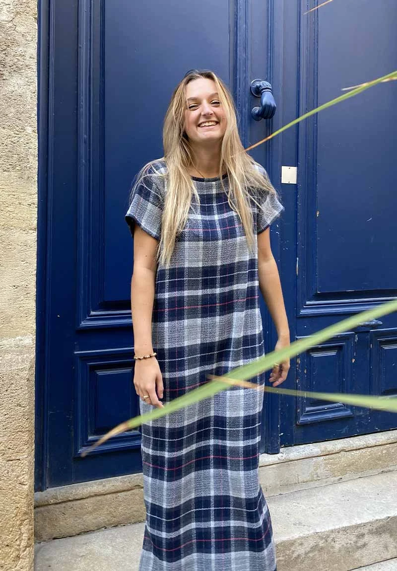 Robe Longue Motif Écossais ELEA - Tissus Upcyclé 4 Robe Longue Motif Écossais ELEA - Tissus Upcyclé - Image 2
