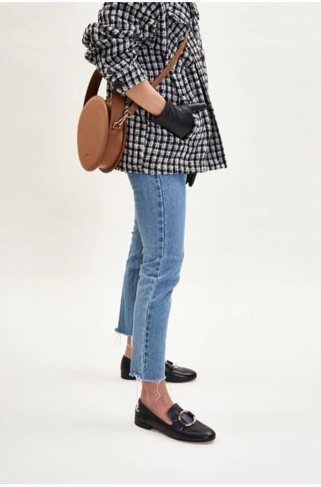 Sac Rond à Bandoulière Femme ANNE - Couleur Camel - En Cuir 6 Sac Rond à Bandoulière Femme ANNE - Couleur Camel - En Cuir - Image 4