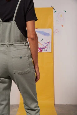 Salopette Kaki Femme REVE - En Coton Bio GOTS -Clothing Discounts Store salopette kaki reve dos