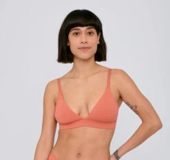Soutien Gorge Triangle Sans Armature - Plusieurs Coloris - En Coton Bio -Clothing Discounts Store soutien gorge triangle sans armature corail