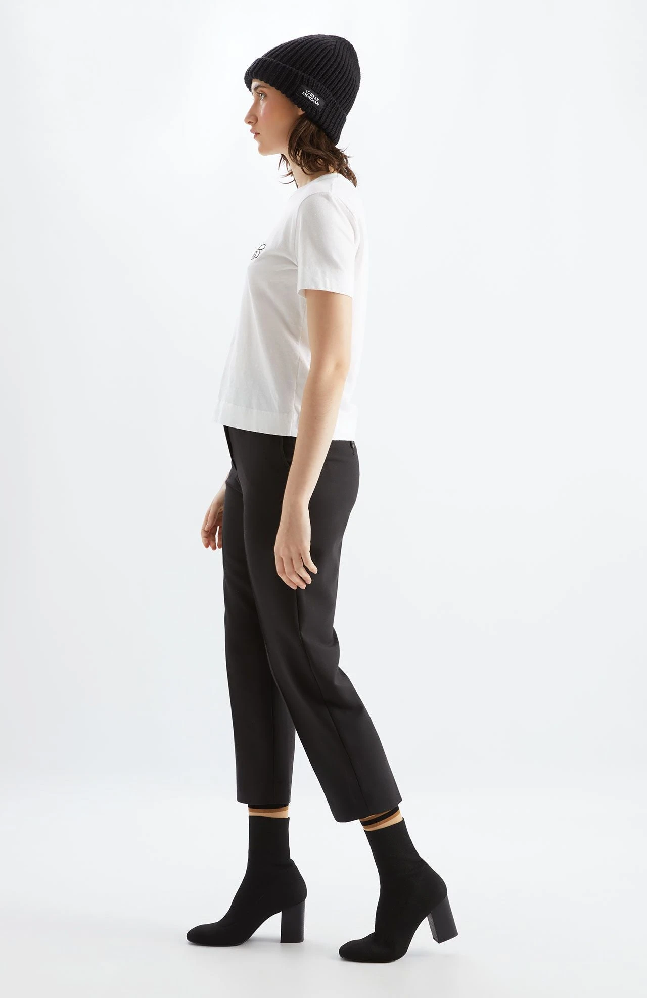 T Shirt Brodé Femme MARGARITA - En Blanc - En Coton Bio 4 T Shirt Brodé Femme MARGARITA - En Blanc - En Coton Bio - Image 2