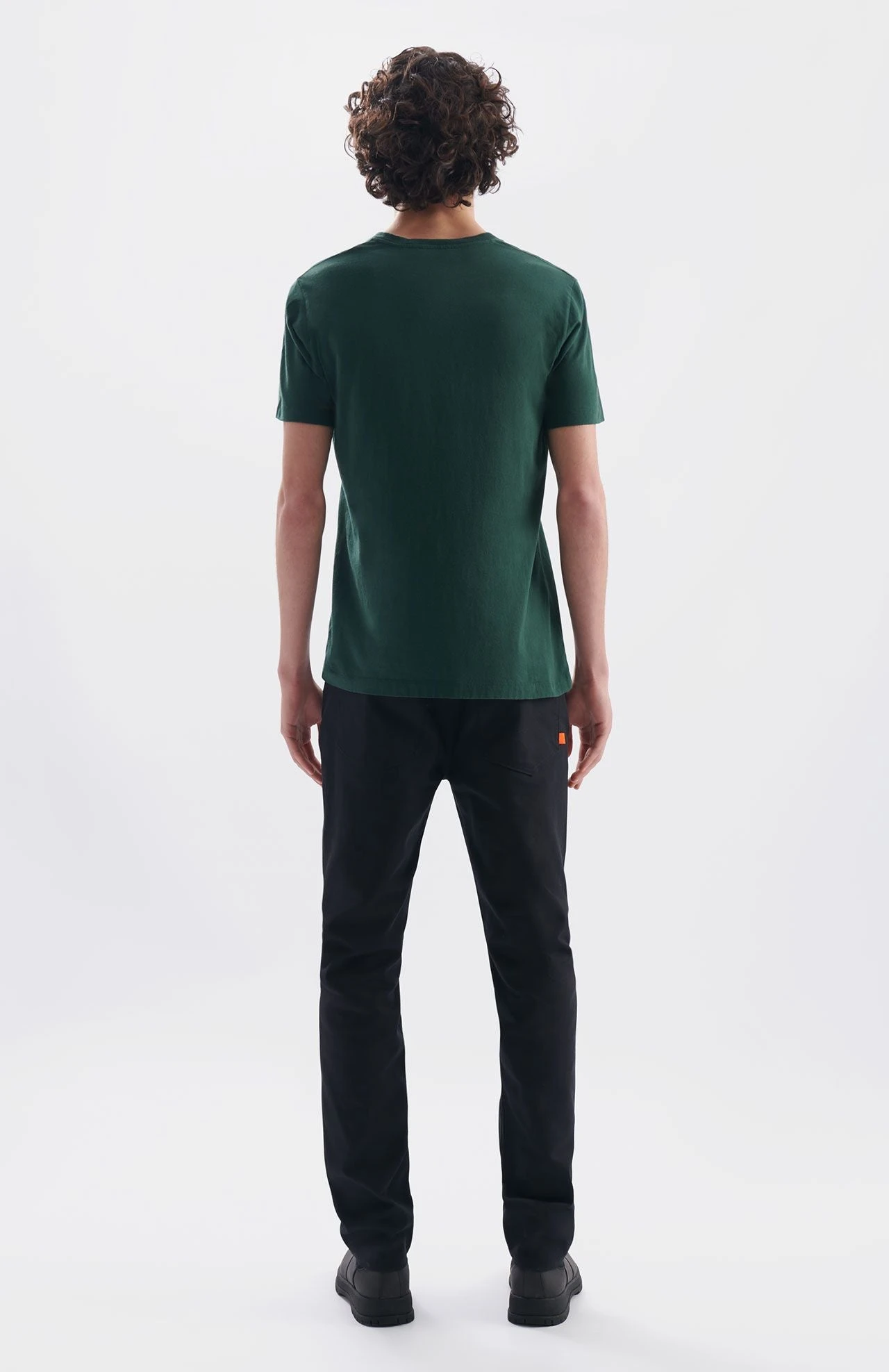 T Shirt Fleur Homme MARGA - En Vert Sapin - En Coton Biologique 5 T Shirt Fleur Homme MARGA - En Vert Sapin - En Coton Biologique - Image 3