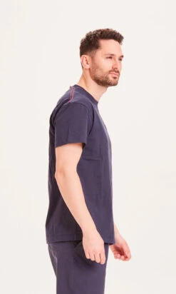 T-shirt Loose Homme REBORN ASPEN - En Plusieurs Coloris - En Coton Bio Et Polyester Recyclés -Clothing Discounts Store t shirt loose homme reborn aspen bleu marine profil