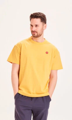 T-shirt Recyclé Homme ASPEN - En Jaune Moutarde - En Coton Bio Et Polyester Recyclés