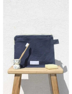 Trousse De Toilette ALEX - En Plusieurs Coloris - En Coton Bio -Clothing Discounts Store trousse de toilette bleu orage en epaisse toile de coton